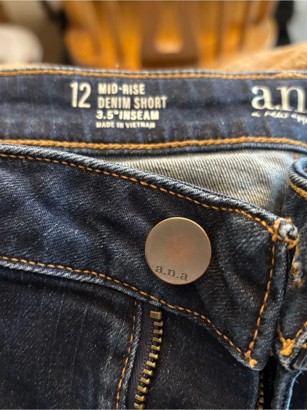 a.n.a Women’s Dark Indigo Denim Jean Shorts 3 Pairs - Picture 4 of 10